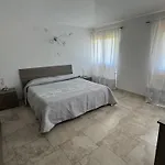 Trillibiu House アパート ソルソ